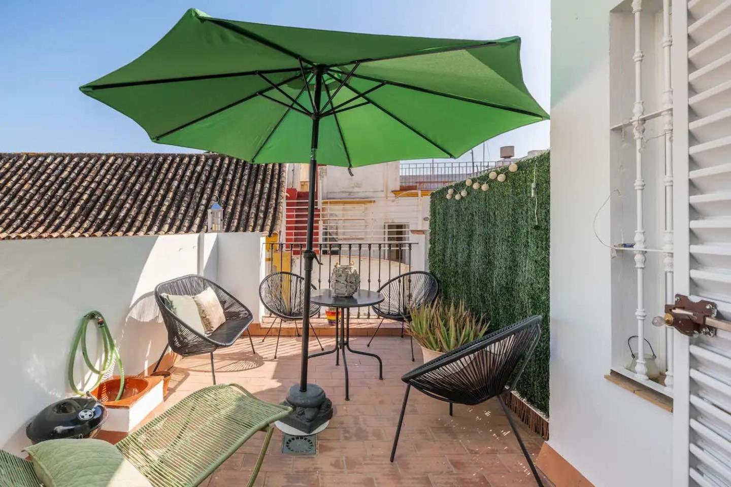 Villa Casa Amores Sevilla Bagian luar foto